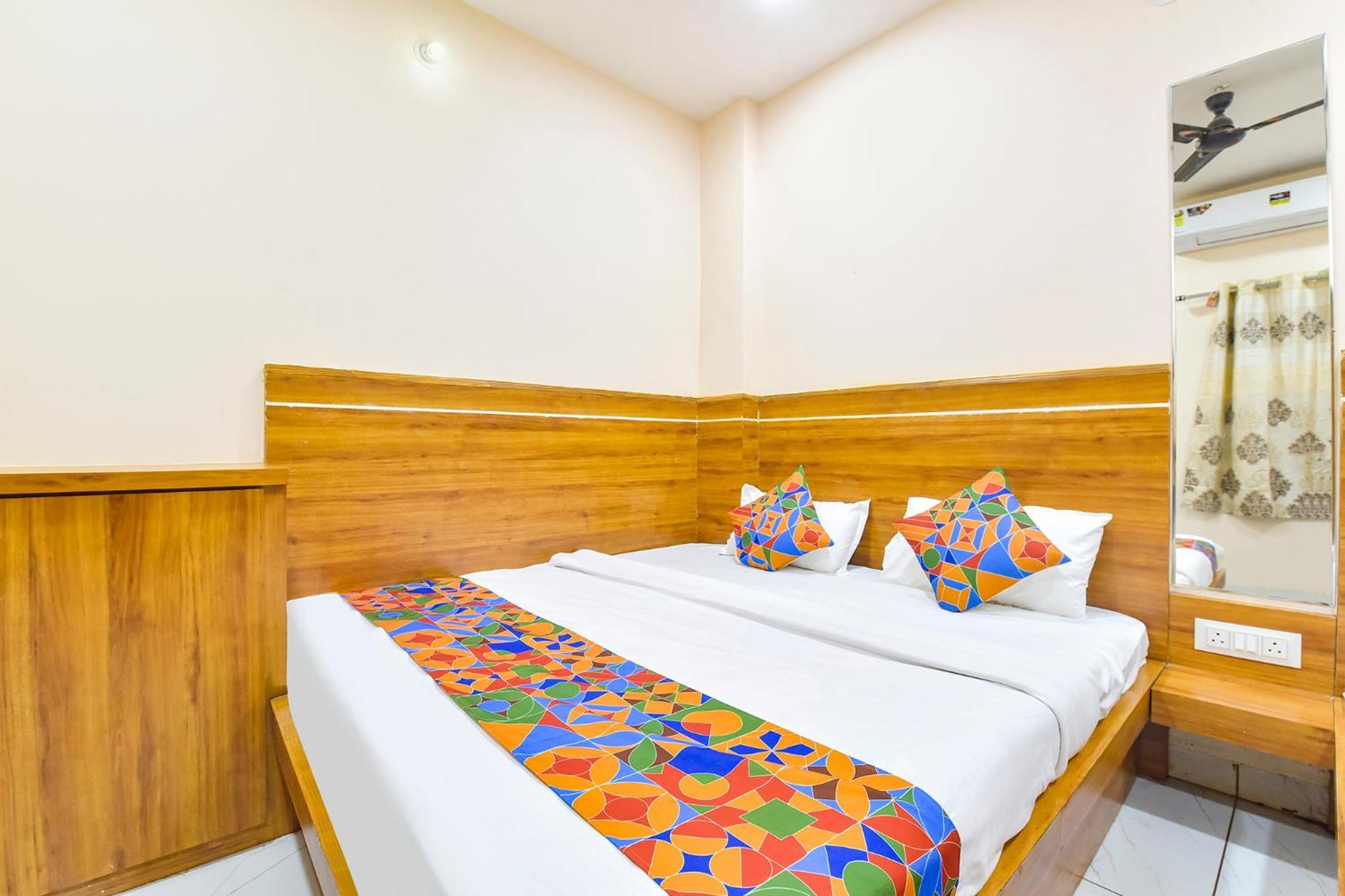 Fabhotel Somnath Ujjain Zewnętrze zdjęcie